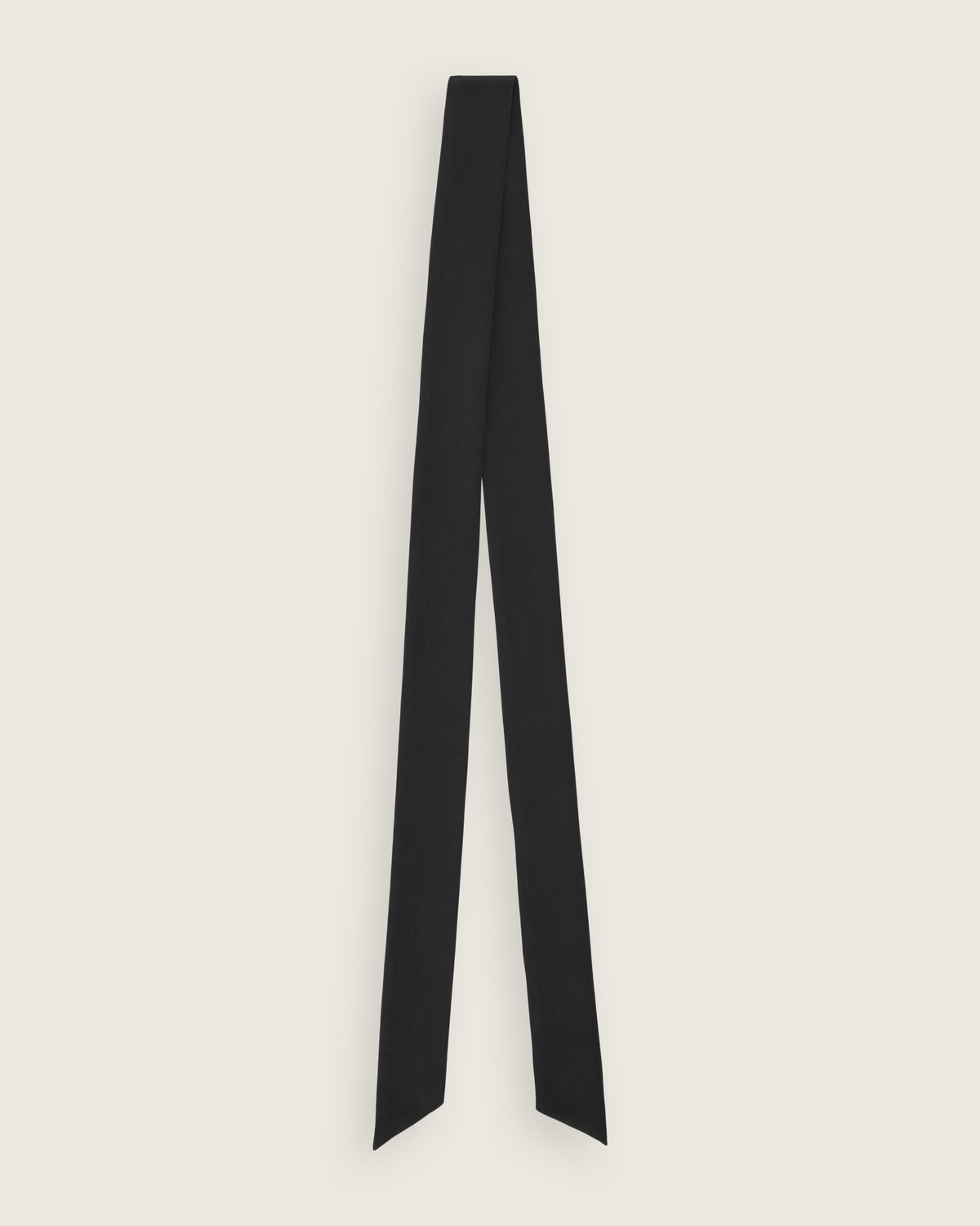 flat lay of the charcoal silk neck tie detail